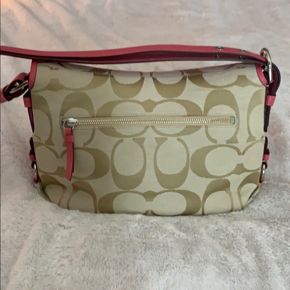 COACH PURSE - Picture 2 of 6